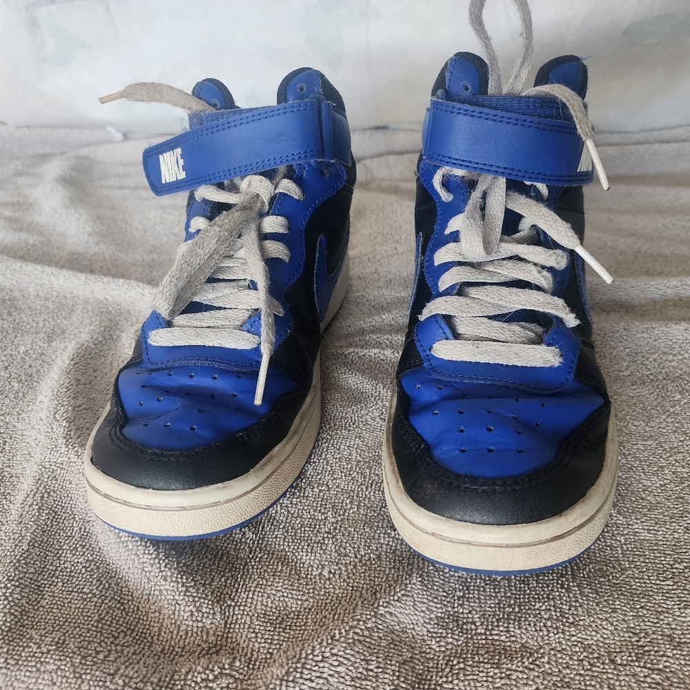 Nike Kids Borough 2 High Top Sneaker Big Kid